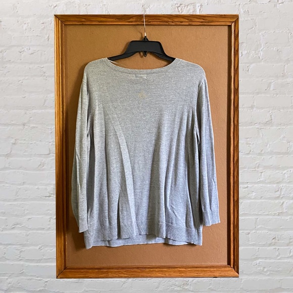 Apt. 9 Size Large Gray Sweater with Dog - Picture 2 of 7
